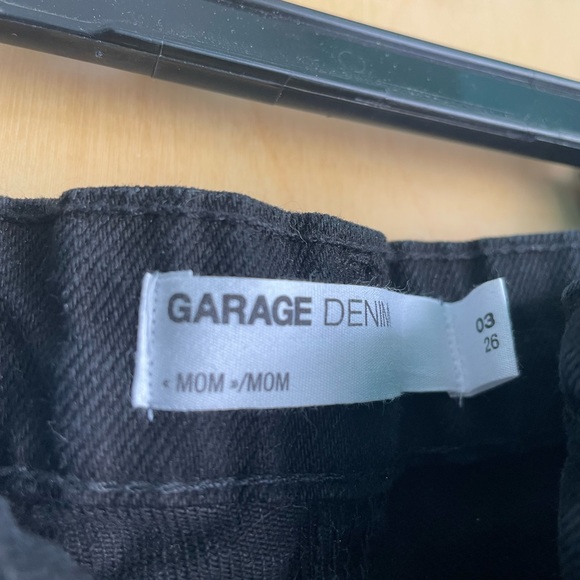 Garage Ripped Mom Jeans - Picture 2 of 2